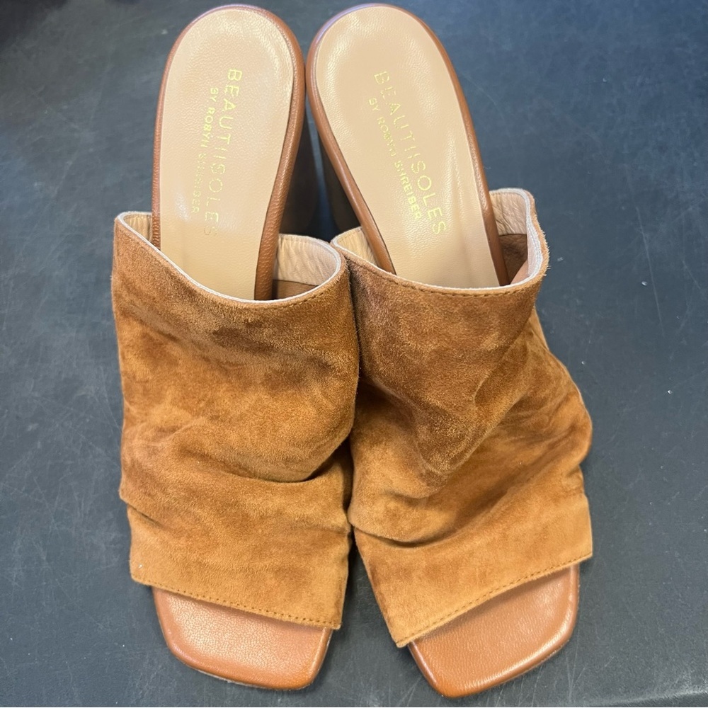 BEAUTIISOLES Leather Sandy Sandals - Picture 4 of 4
